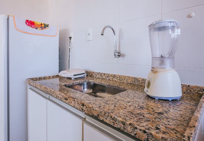 Apartamento em Salvador - Apto c vista à 350m da Praia de Armação -Salvador Apartamento em Salvador - Apto c vista à 350m da Praia de Armação -Salvador