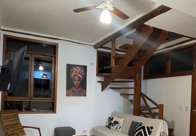 Casa em São Sebastião - Casa a 600m na Praia de Maresias com Wi-fi Casa em São Sebastião - Casa a 600m na Praia de Maresias com Wi-fi