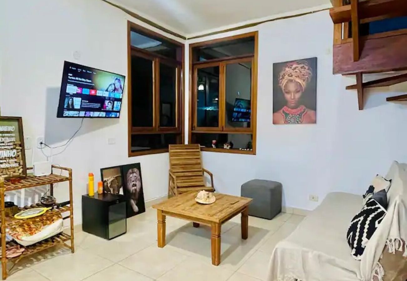 Casa em São Sebastião - Casa a 600m na Praia de Maresias com Wi-fi Casa em São Sebastião - Casa a 600m na Praia de Maresias com Wi-fi