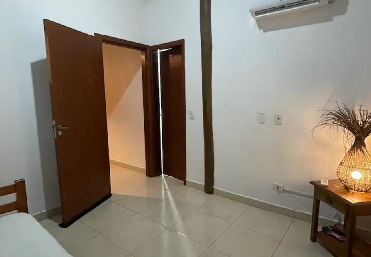 Casa em São Sebastião - Casa a 600m na Praia de Maresias com Wi-fi Casa em São Sebastião - Casa a 600m na Praia de Maresias com Wi-fi