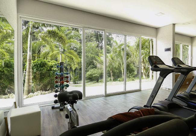 Casa em Atibaia - Sítio Cambará Iara – Refúgio tranquilo na natureza Casa em Atibaia - Sítio Cambará Iara – Refúgio tranquilo na natureza