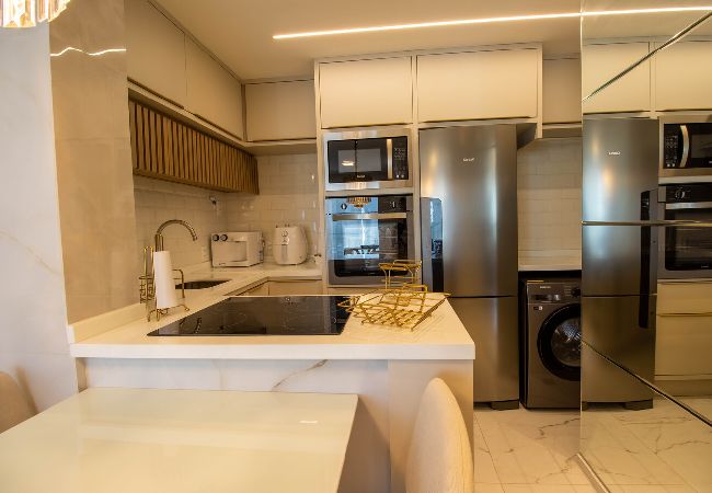 Apartamento em Fortaleza - Apto confortável com WI-FI e churrasqueira Apartamento em Fortaleza - Apto confortável com WI-FI e churrasqueira