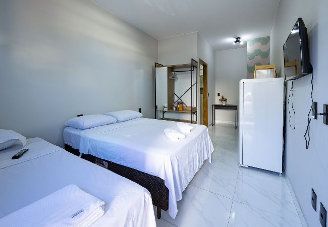 Apartamento em Alfenas - Studio equipado na área central com Wi-Fi Apartamento em Alfenas - Studio equipado na área central com Wi-Fi