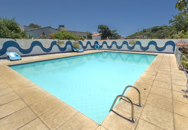 Apartamento em Cabo Frio - Aconchegante e espaçoso apto c piscina e churrasq Apartamento em Cabo Frio - Aconchegante e espaçoso apto c piscina e churrasq