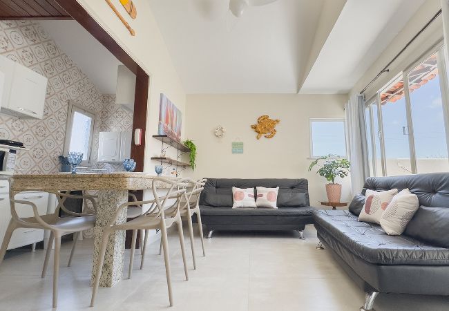 Apartamento em Cabo Frio - Aconchegante e espaçoso apto c piscina e churrasq Apartamento em Cabo Frio - Aconchegante e espaçoso apto c piscina e churrasq