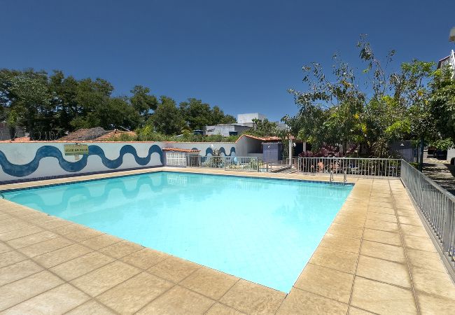 Apartamento em Cabo Frio - Aconchegante e espaçoso apto c piscina e churrasq Apartamento em Cabo Frio - Aconchegante e espaçoso apto c piscina e churrasq