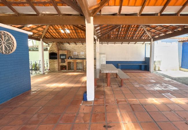 Apartamento em Cabo Frio - Aconchegante e espaçoso apto c piscina e churrasq Apartamento em Cabo Frio - Aconchegante e espaçoso apto c piscina e churrasq