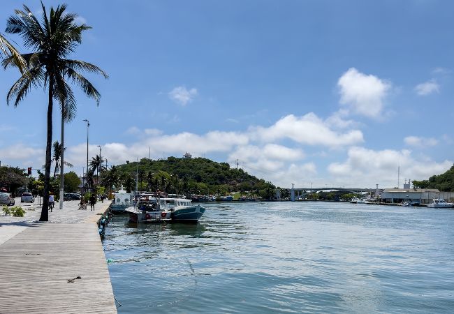 Apartamento em Cabo Frio - Aconchegante e espaçoso apto c piscina e churrasq Apartamento em Cabo Frio - Aconchegante e espaçoso apto c piscina e churrasq