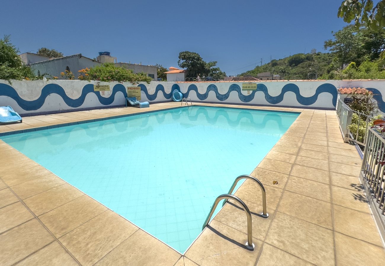 Apartamento em Cabo Frio - Aconchegante e espaçoso apto c piscina e churrasq Apartamento em Cabo Frio - Aconchegante e espaçoso apto c piscina e churrasq