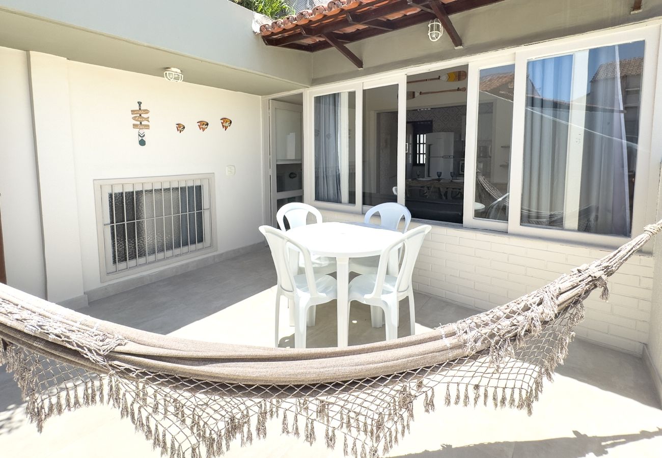 Apartamento em Cabo Frio - Aconchegante e espaçoso apto c piscina e churrasq Apartamento em Cabo Frio - Aconchegante e espaçoso apto c piscina e churrasq
