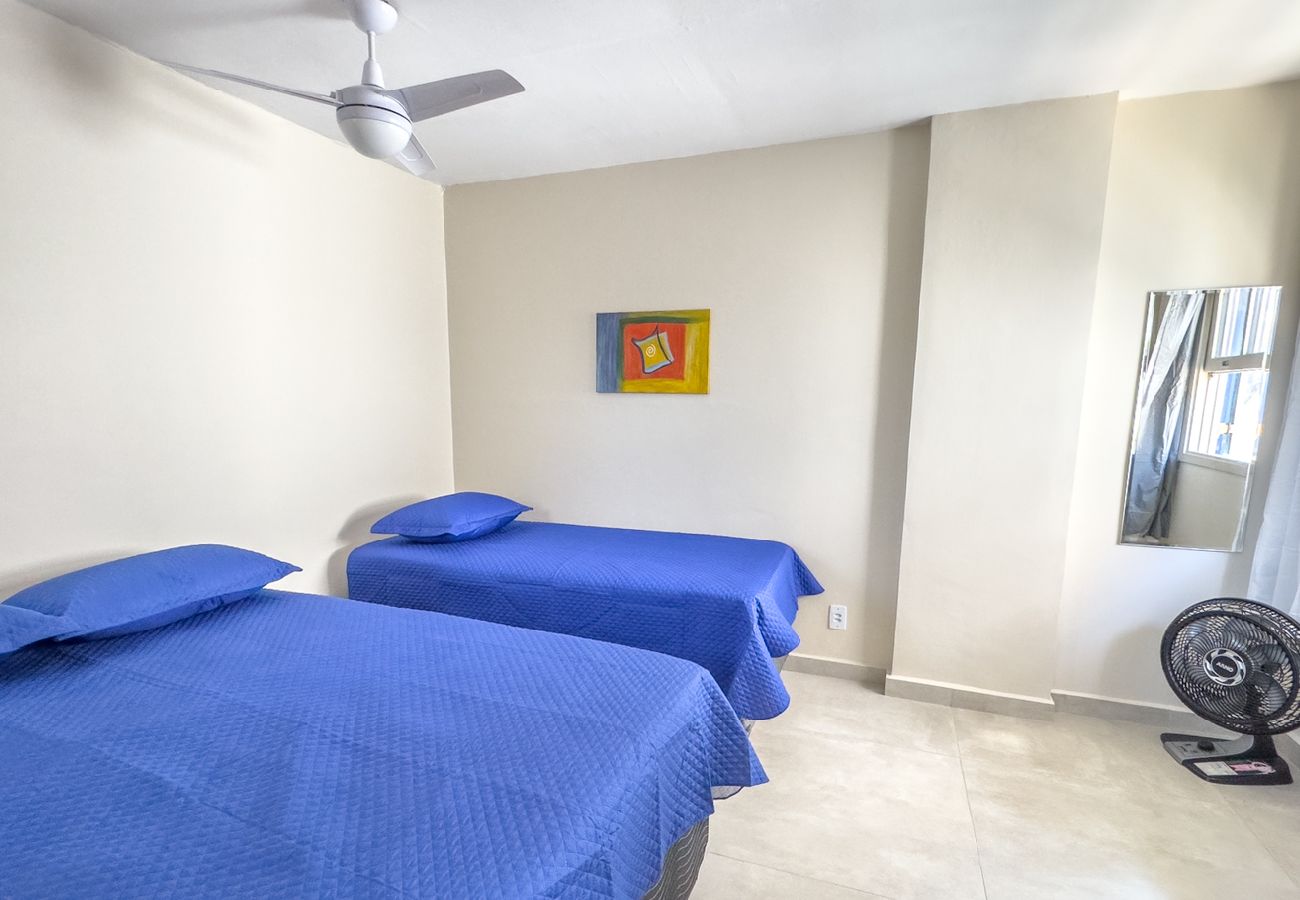 Apartamento em Cabo Frio - Aconchegante e espaçoso apto c piscina e churrasq Apartamento em Cabo Frio - Aconchegante e espaçoso apto c piscina e churrasq