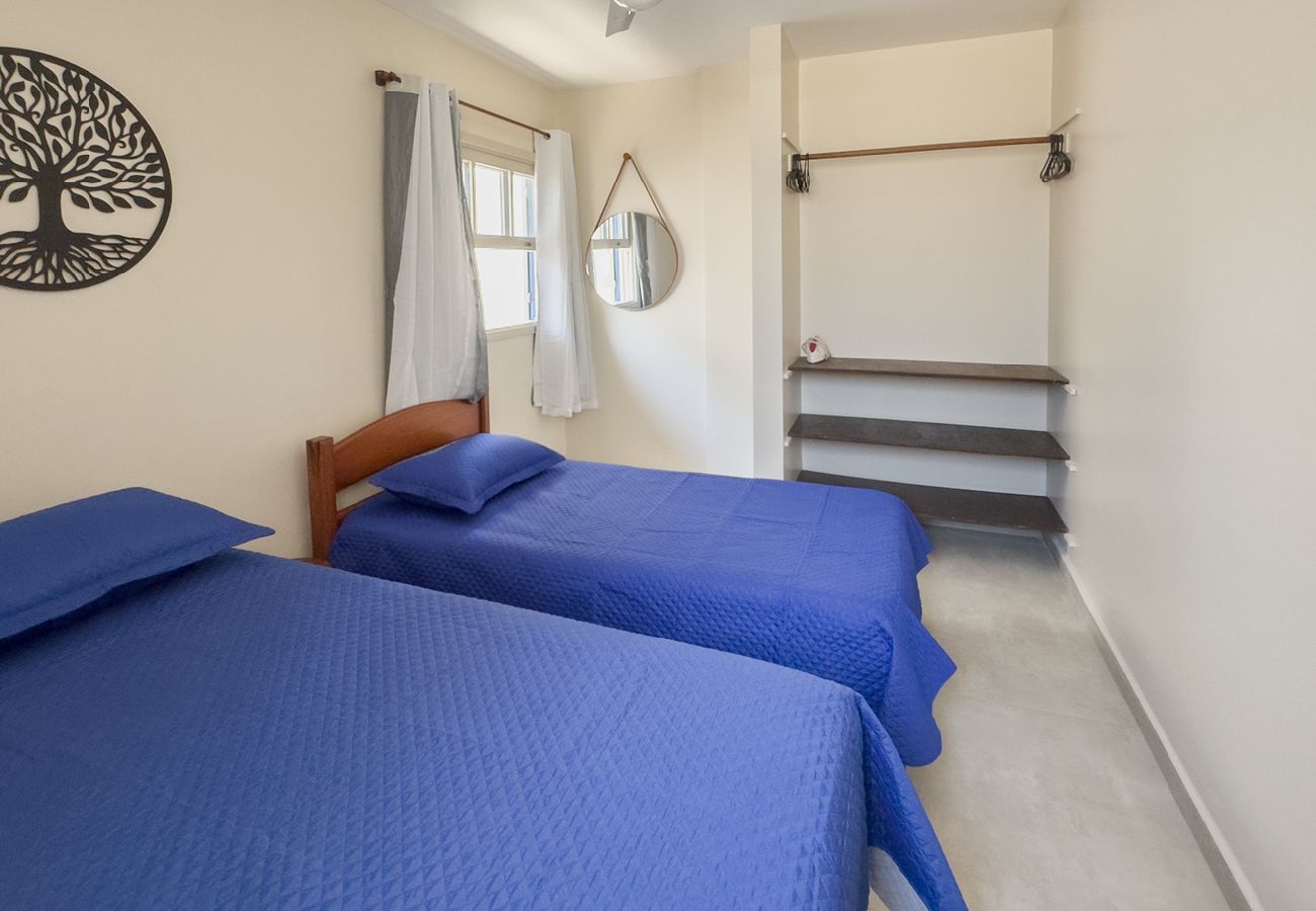 Apartamento em Cabo Frio - Aconchegante e espaçoso apto c piscina e churrasq Apartamento em Cabo Frio - Aconchegante e espaçoso apto c piscina e churrasq