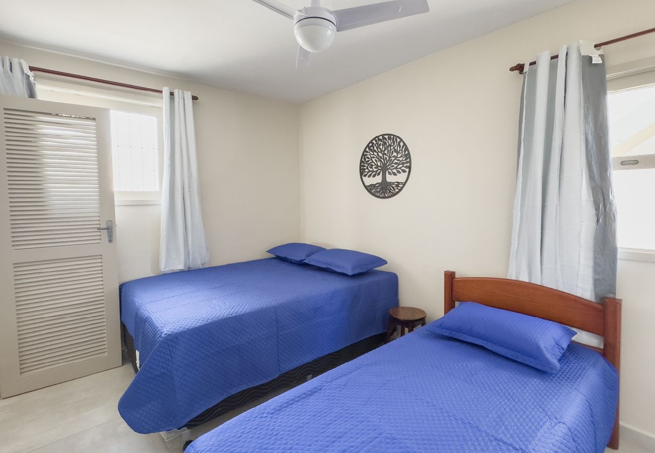 Apartamento em Cabo Frio - Aconchegante e espaçoso apto c piscina e churrasq Apartamento em Cabo Frio - Aconchegante e espaçoso apto c piscina e churrasq