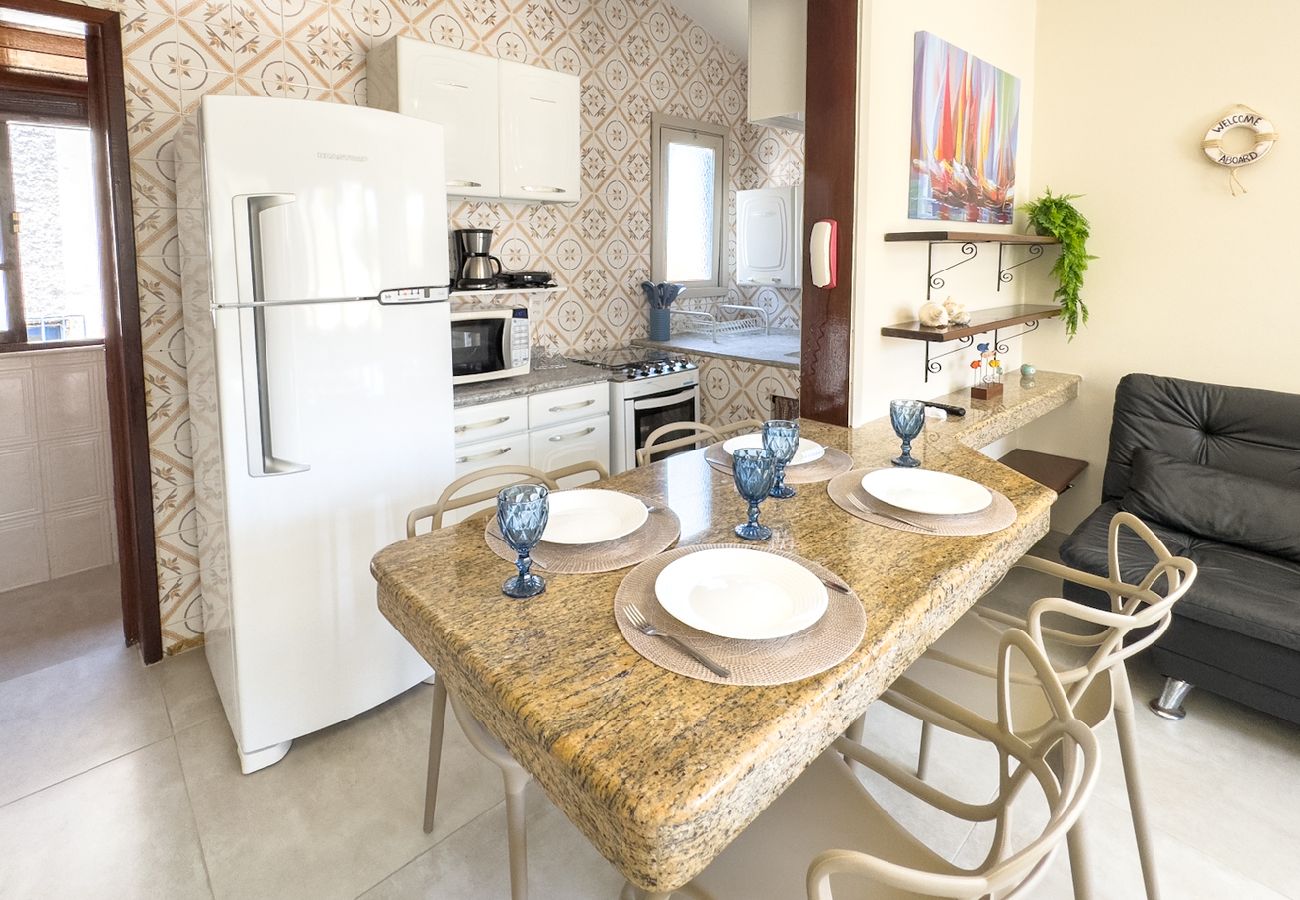 Apartamento em Cabo Frio - Aconchegante e espaçoso apto c piscina e churrasq Apartamento em Cabo Frio - Aconchegante e espaçoso apto c piscina e churrasq