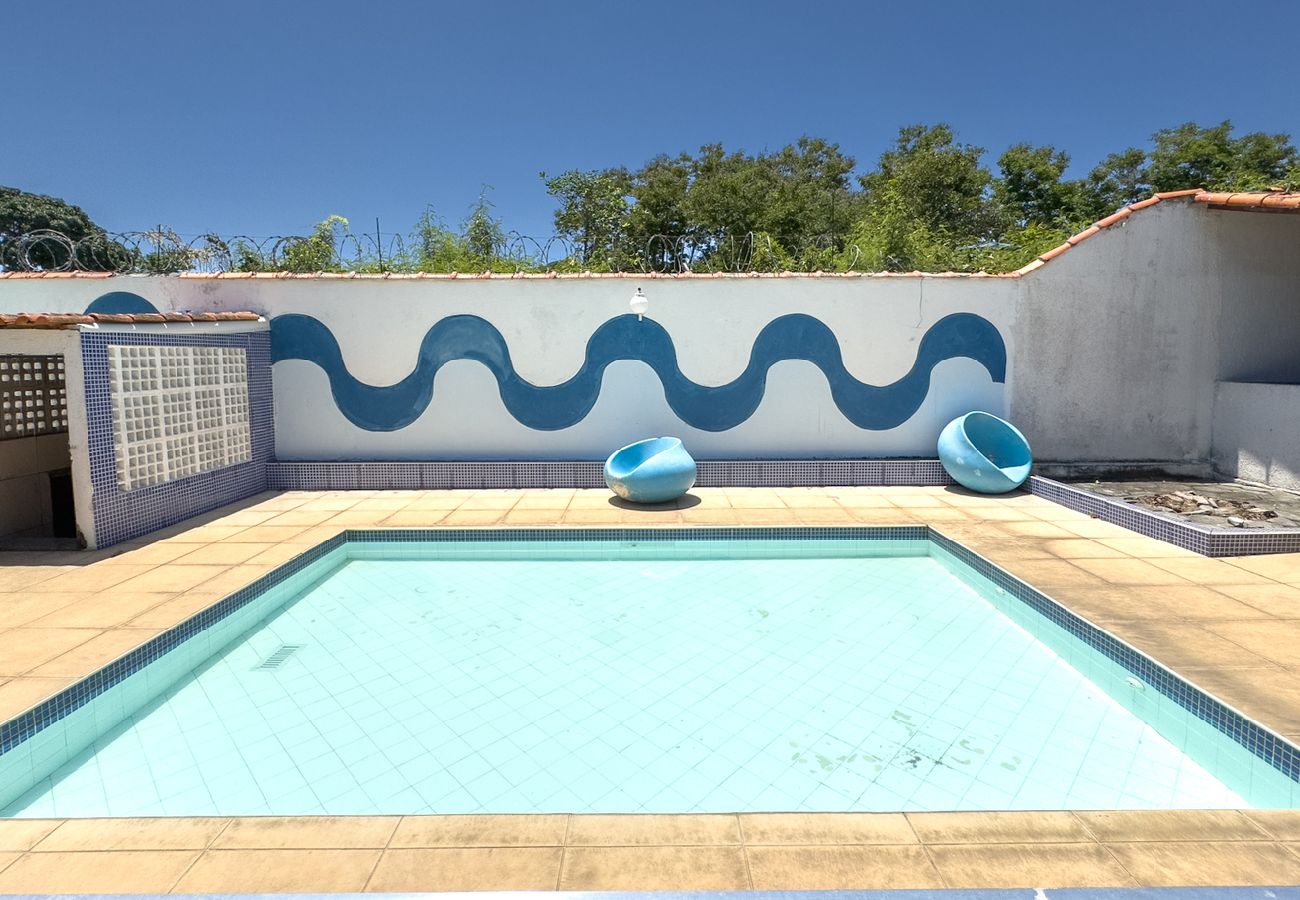 Apartamento em Cabo Frio - Aconchegante e espaçoso apto c piscina e churrasq Apartamento em Cabo Frio - Aconchegante e espaçoso apto c piscina e churrasq