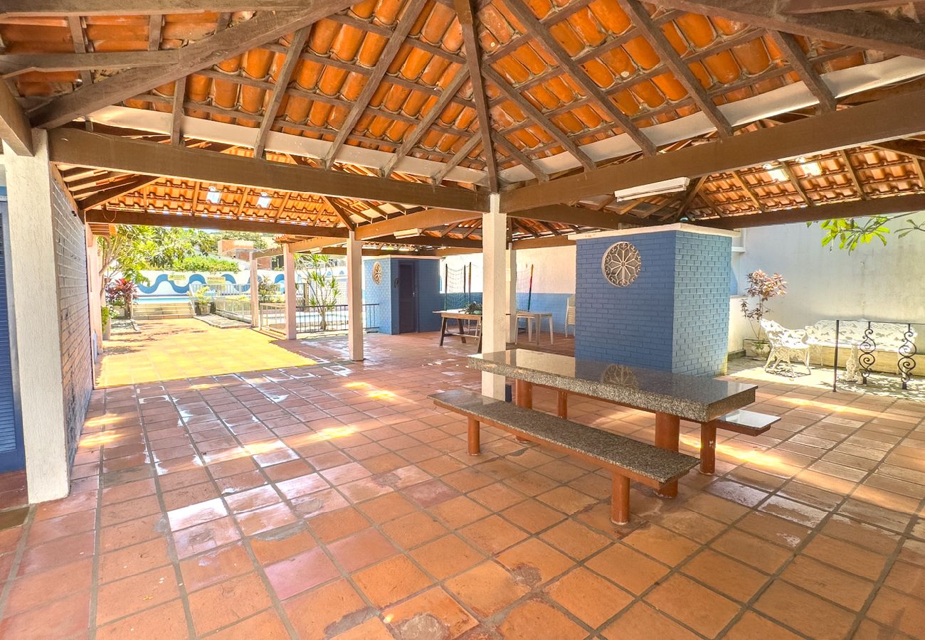 Apartamento em Cabo Frio - Aconchegante e espaçoso apto c piscina e churrasq Apartamento em Cabo Frio - Aconchegante e espaçoso apto c piscina e churrasq