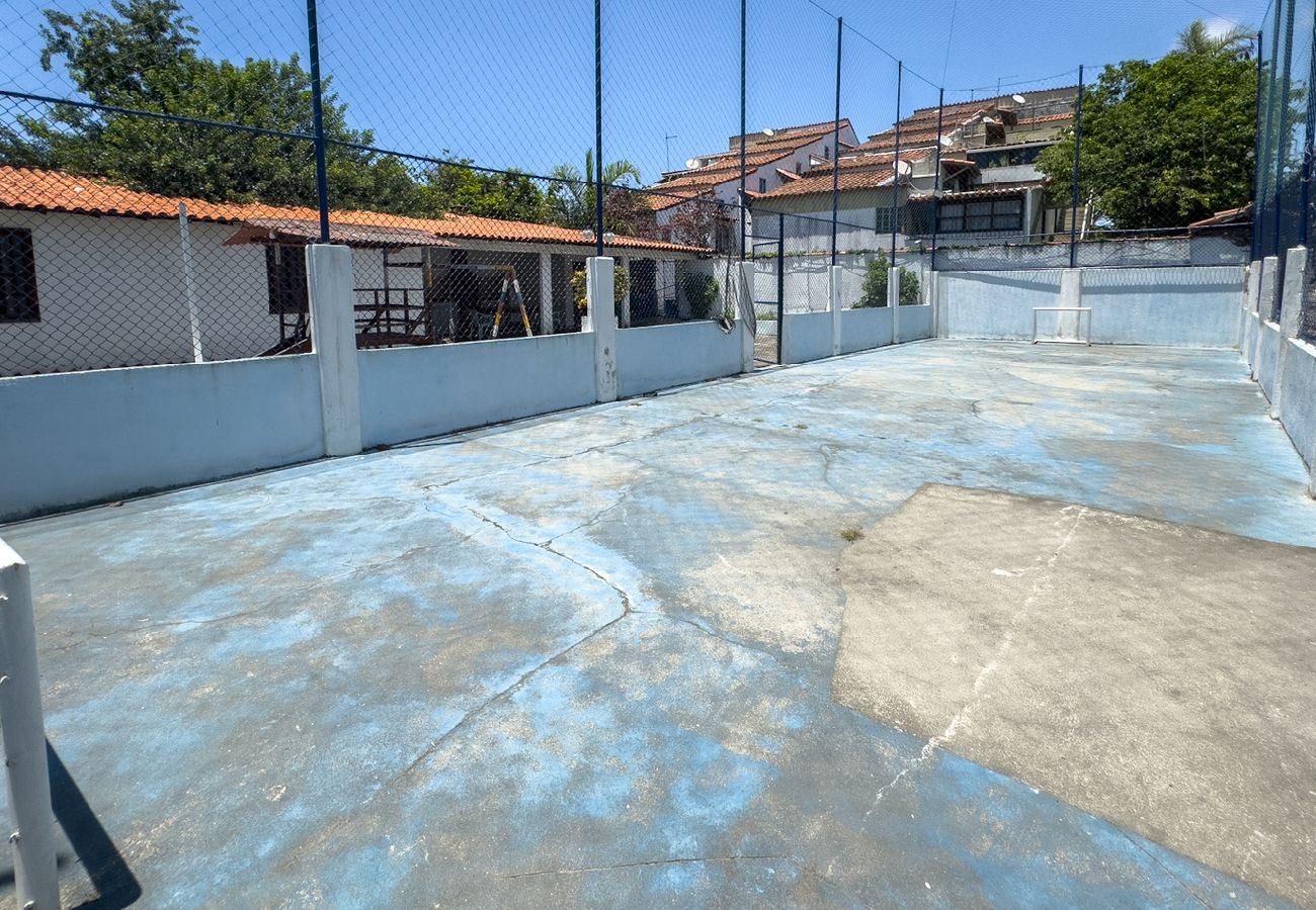Apartamento em Cabo Frio - Aconchegante e espaçoso apto c piscina e churrasq Apartamento em Cabo Frio - Aconchegante e espaçoso apto c piscina e churrasq