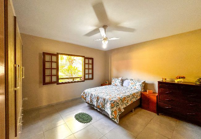 Casa de Campo em Salto - Chácara Iracema com lazer completo e Wi-Fi Casa de Campo em Salto - Chácara Iracema com lazer completo e Wi-Fi