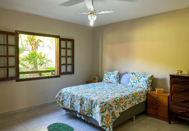 Casa de Campo em Salto - Chácara Iracema com lazer completo e Wi-Fi Casa de Campo em Salto - Chácara Iracema com lazer completo e Wi-Fi