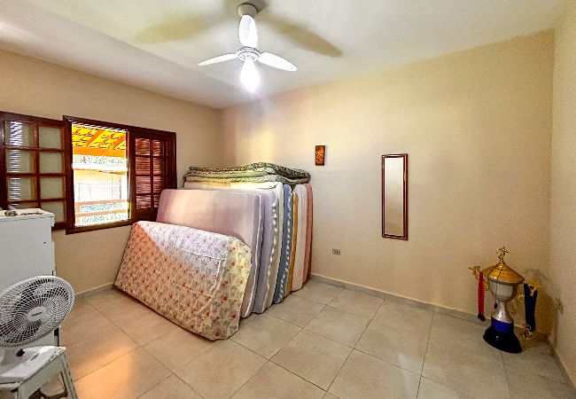 Casa de Campo em Salto - Chácara Iracema com lazer completo e Wi-Fi Casa de Campo em Salto - Chácara Iracema com lazer completo e Wi-Fi