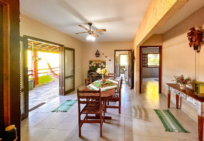 Casa de Campo em Salto - Chácara Iracema com lazer completo e Wi-Fi Casa de Campo em Salto - Chácara Iracema com lazer completo e Wi-Fi