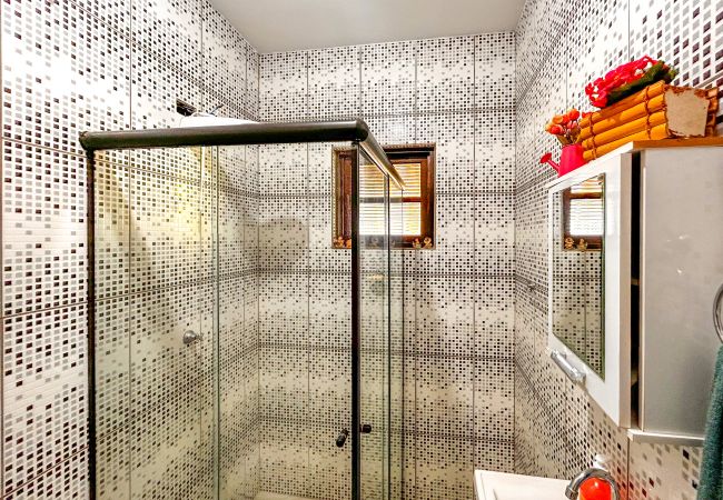 Casa de Campo em Salto - Chácara Iracema com lazer completo e Wi-Fi Casa de Campo em Salto - Chácara Iracema com lazer completo e Wi-Fi