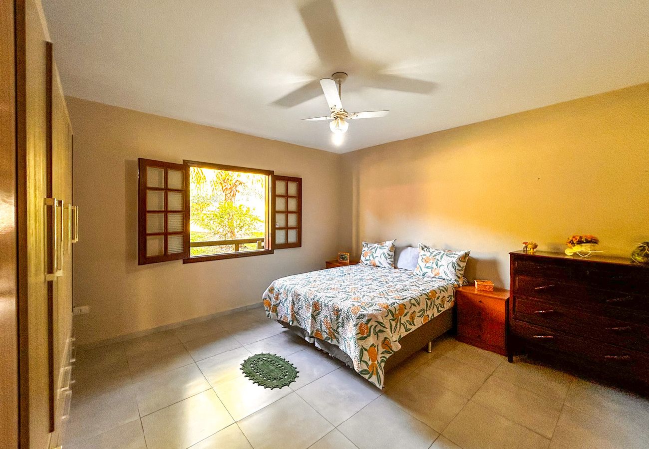 Casa de Campo em Salto - Chácara Iracema com lazer completo e Wi-Fi Casa de Campo em Salto - Chácara Iracema com lazer completo e Wi-Fi