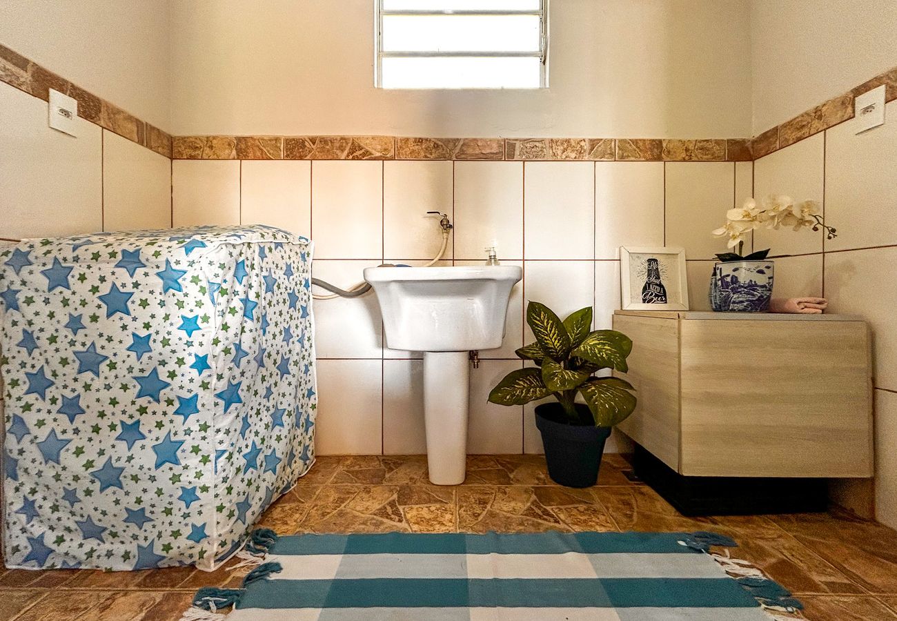 Casa de Campo em Salto - Chácara Iracema com lazer completo e Wi-Fi Casa de Campo em Salto - Chácara Iracema com lazer completo e Wi-Fi