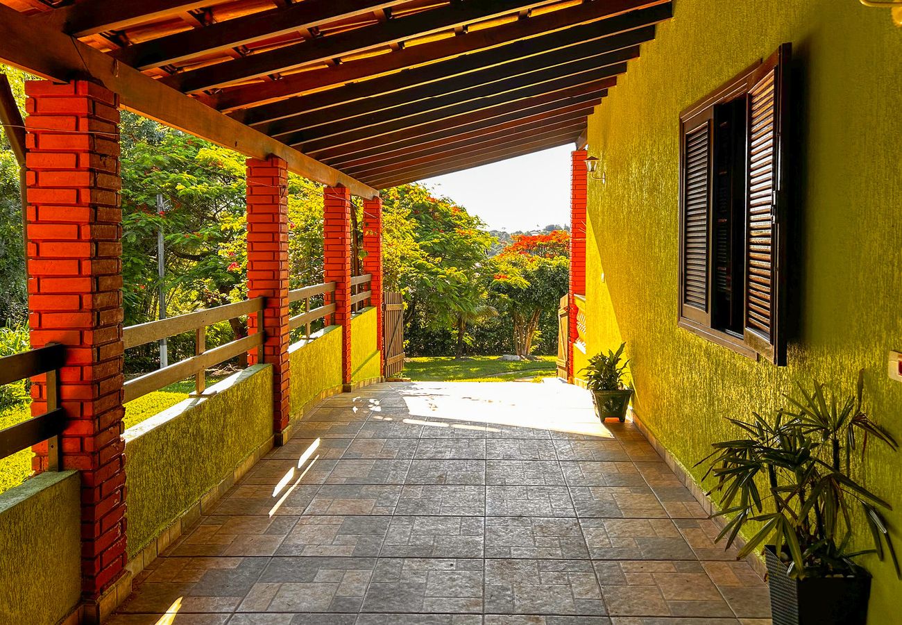 Casa de Campo em Salto - Chácara Iracema com lazer completo e Wi-Fi Casa de Campo em Salto - Chácara Iracema com lazer completo e Wi-Fi