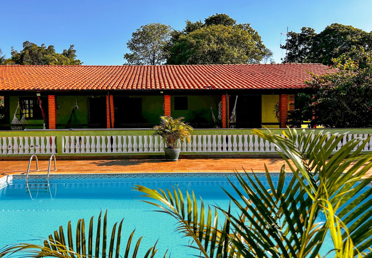 Casa de Campo em Salto - Chácara Iracema com lazer completo e Wi-Fi Casa de Campo em Salto - Chácara Iracema com lazer completo e Wi-Fi