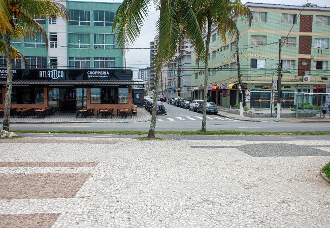 Casa em Praia Grande - Casa aconchegante c churrasqueira à 400m da praia Casa em Praia Grande - Casa aconchegante c churrasqueira à 400m da praia