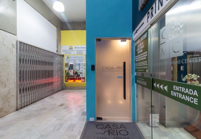 Apartamento em Rio de Janeiro - CR-PJ-STU-Q8 (Zona4) Apartamento em Rio de Janeiro - CR-PJ-STU-Q8 (Zona4)