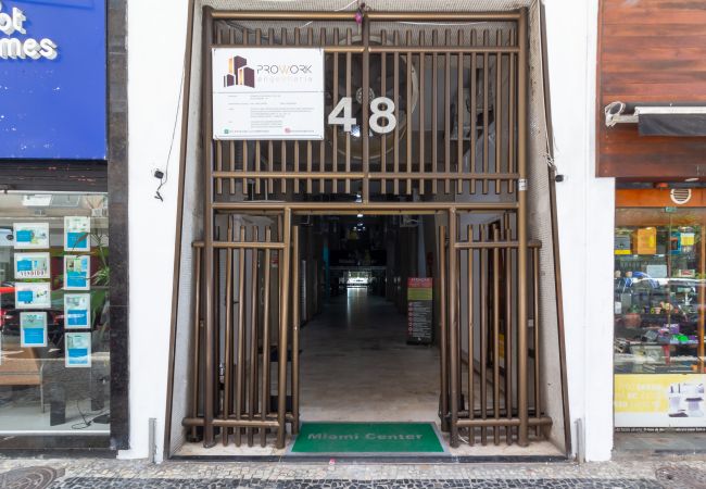 Apartamento em Rio de Janeiro - CR-PJ-STU-Q8 (Zona4) Apartamento em Rio de Janeiro - CR-PJ-STU-Q8 (Zona4)