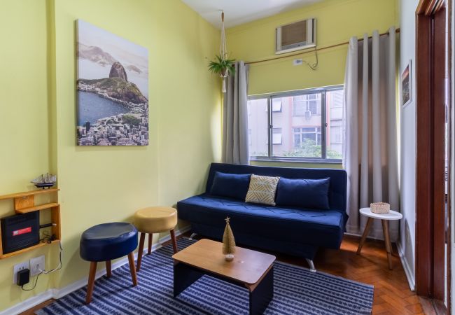 Apartamento em Rio de Janeiro - STC202 (Zona3) Apartamento em Rio de Janeiro - STC202 (Zona3)