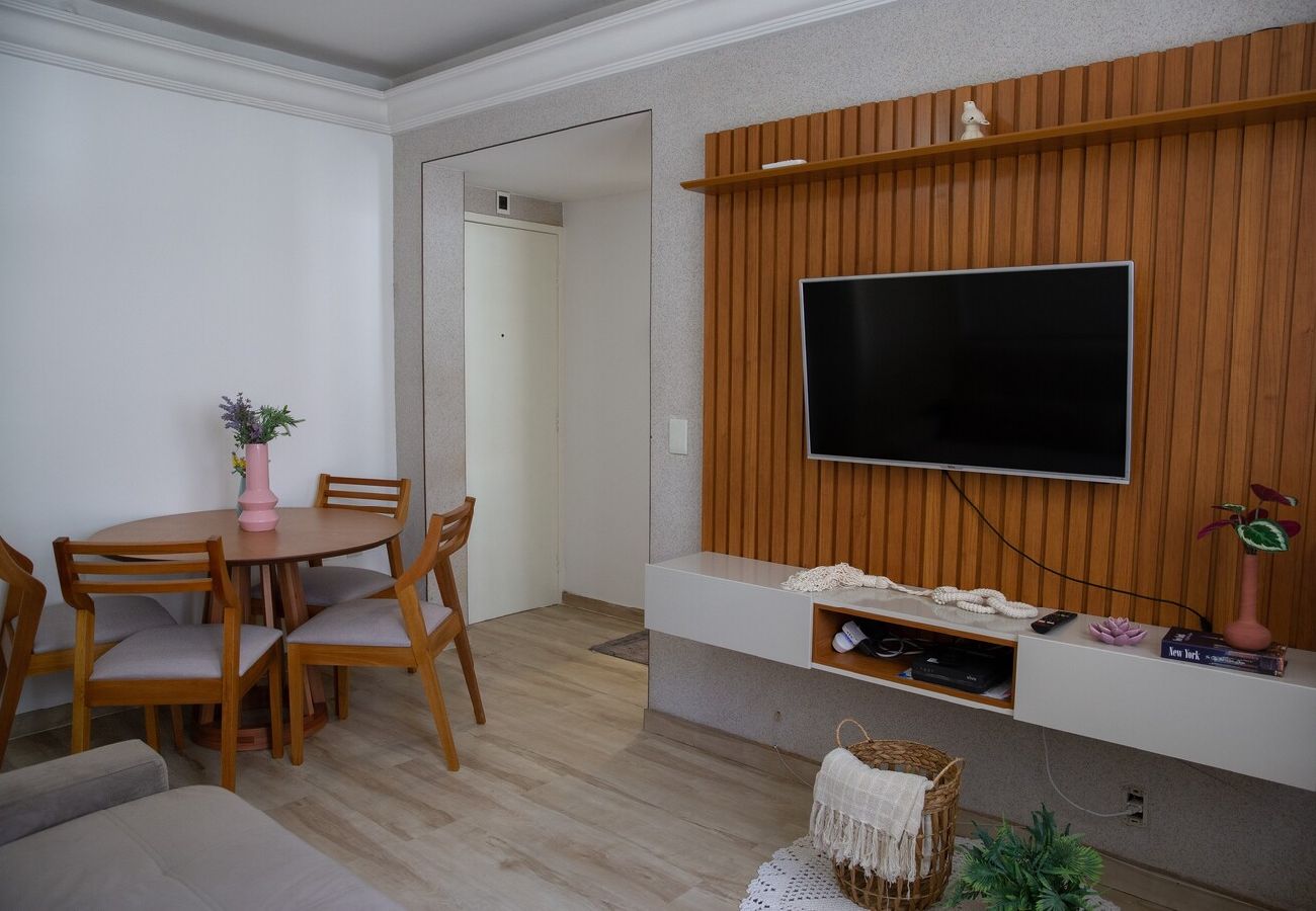 Apartamento em Vitória - Apto a 1km da Praia de Camburi com Wi-Fi e Ar cond Apartamento em Vitória - Apto a 1km da Praia de Camburi com Wi-Fi e Ar cond