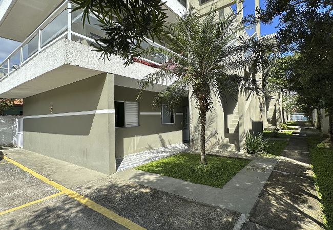 Apartamento em Ubatuba - Apartamento aconchegante c Wi-Fi na Praia do Sapê Apartamento em Ubatuba - Apartamento aconchegante c Wi-Fi na Praia do Sapê