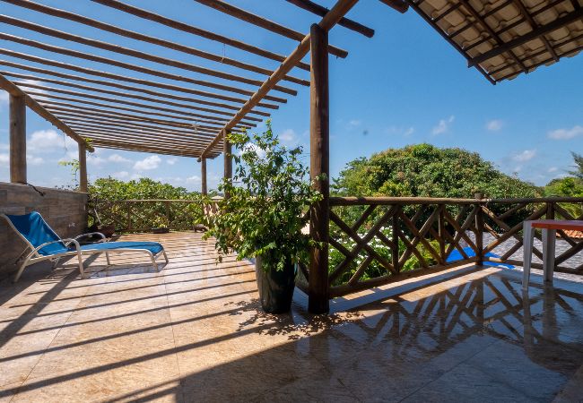 Casa em Camaçari - Casa aconchegante com Wi-Fi e piscina prox a praia Casa em Camaçari - Casa aconchegante com Wi-Fi e piscina prox a praia