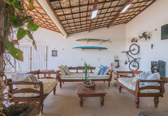 Casa em Camaçari - Casa aconchegante com Wi-Fi e piscina prox a praia Casa em Camaçari - Casa aconchegante com Wi-Fi e piscina prox a praia