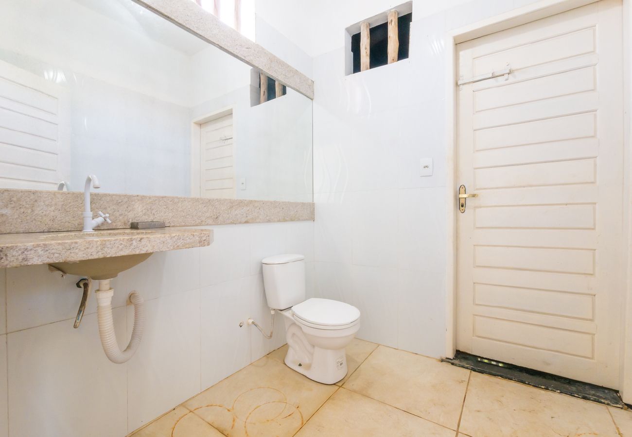 Casa em Camaçari - Casa aconchegante com Wi-Fi e piscina prox a praia Casa em Camaçari - Casa aconchegante com Wi-Fi e piscina prox a praia