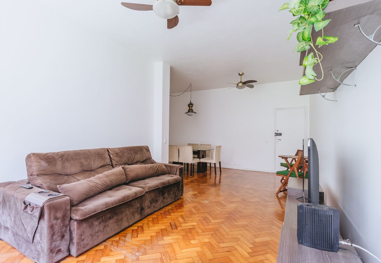 Apartamento em Rio de Janeiro - Apto a 850m da Praia de Copacabana com Ar e Wi-Fi Apartamento em Rio de Janeiro - Apto a 850m da Praia de Copacabana com Ar e Wi-Fi
