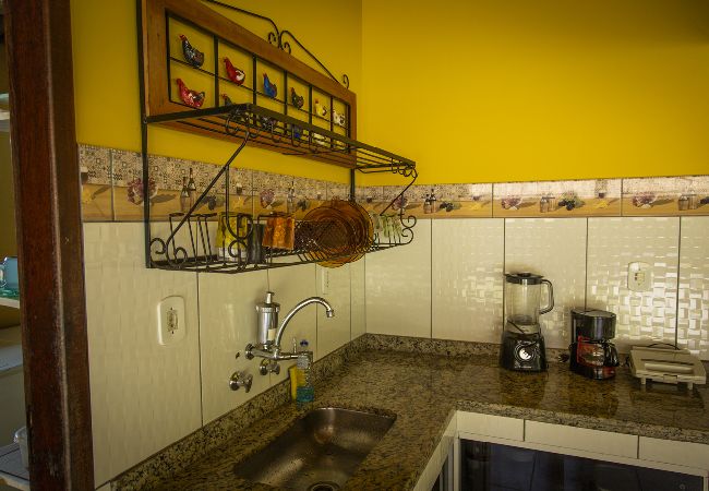 Casa em Macaé - Casa ampla c piscina e churrasq em meio à natureza Casa em Macaé - Casa ampla c piscina e churrasq em meio à natureza