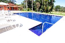 Casa em Socorro - Chácara em Socorro com piscina e 4 suítes