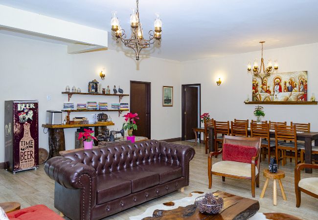 Casa em Itajaí - Sítio charmoso e completo com ótima área de lazer Casa em Itajaí - Sítio charmoso e completo com ótima área de lazer
