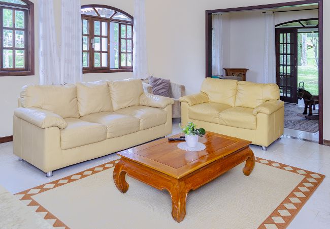 Casa em Itajaí - Sítio charmoso e completo com ótima área de lazer Casa em Itajaí - Sítio charmoso e completo com ótima área de lazer