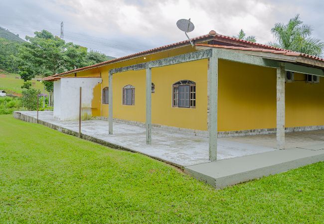 Casa em Itajaí - Sítio charmoso e completo com ótima área de lazer Casa em Itajaí - Sítio charmoso e completo com ótima área de lazer
