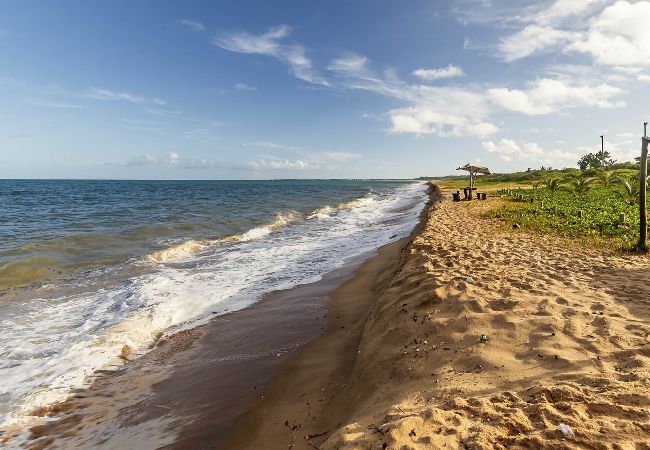 Casa em Santa Cruz Cabrália - Casa com churrasq e Wi-fi prox. de lindas praias Casa em Santa Cruz Cabrália - Casa com churrasq e Wi-fi prox. de lindas praias