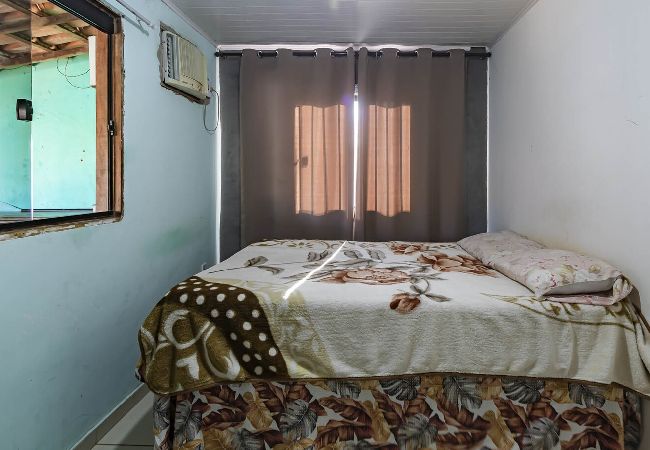 Casa em Santa Cruz Cabrália - Casa com churrasq e Wi-fi prox. de lindas praias Casa em Santa Cruz Cabrália - Casa com churrasq e Wi-fi prox. de lindas praias