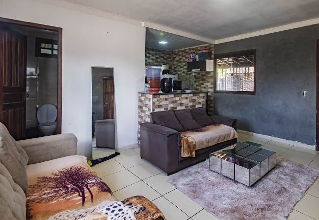 Casa em Santa Cruz Cabrália - Casa com churrasq e Wi-fi prox. de lindas praias Casa em Santa Cruz Cabrália - Casa com churrasq e Wi-fi prox. de lindas praias