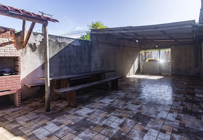 Casa em Santa Cruz Cabrália - Casa com churrasq e Wi-fi prox. de lindas praias Casa em Santa Cruz Cabrália - Casa com churrasq e Wi-fi prox. de lindas praias