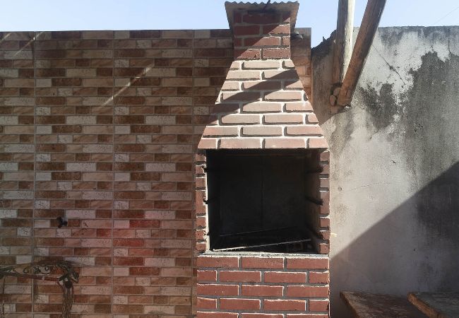 Casa em Santa Cruz Cabrália - Casa com churrasq e Wi-fi prox. de lindas praias Casa em Santa Cruz Cabrália - Casa com churrasq e Wi-fi prox. de lindas praias